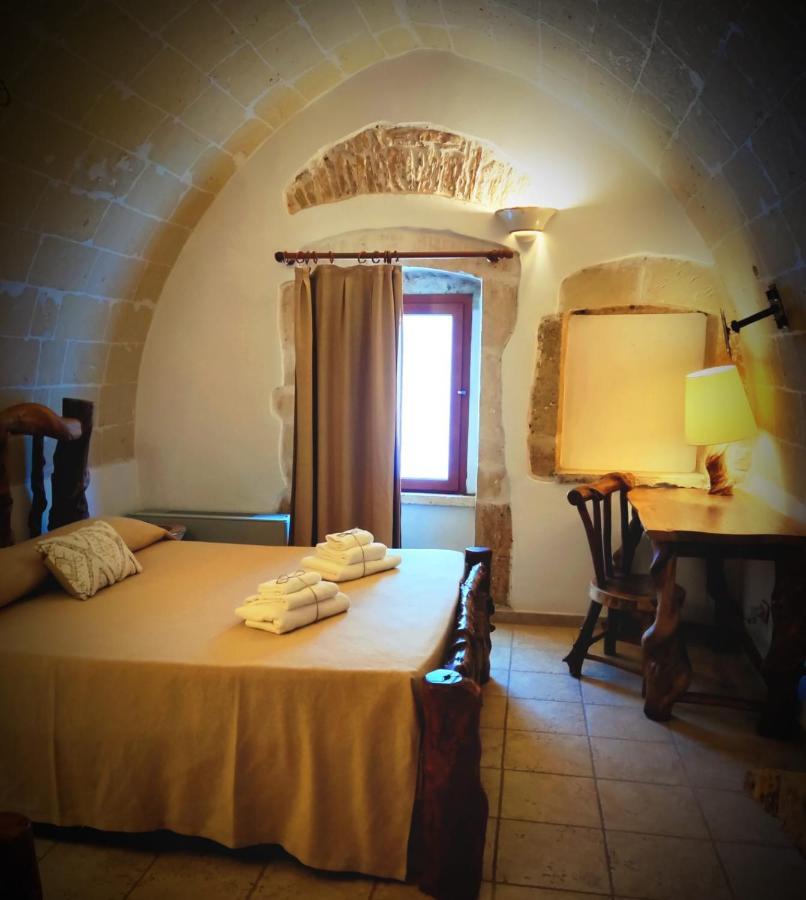 Masseria Quis Ut Deus Crispiano Exterior photo